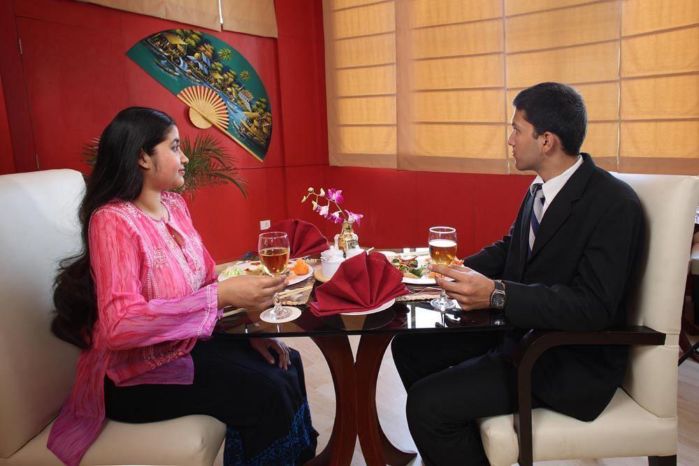 Indismart Hotel Kolkata Luaran gambar