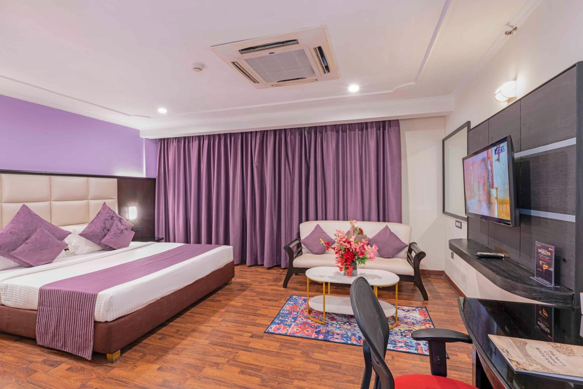 Indismart Hotel Kolkata Luaran gambar
