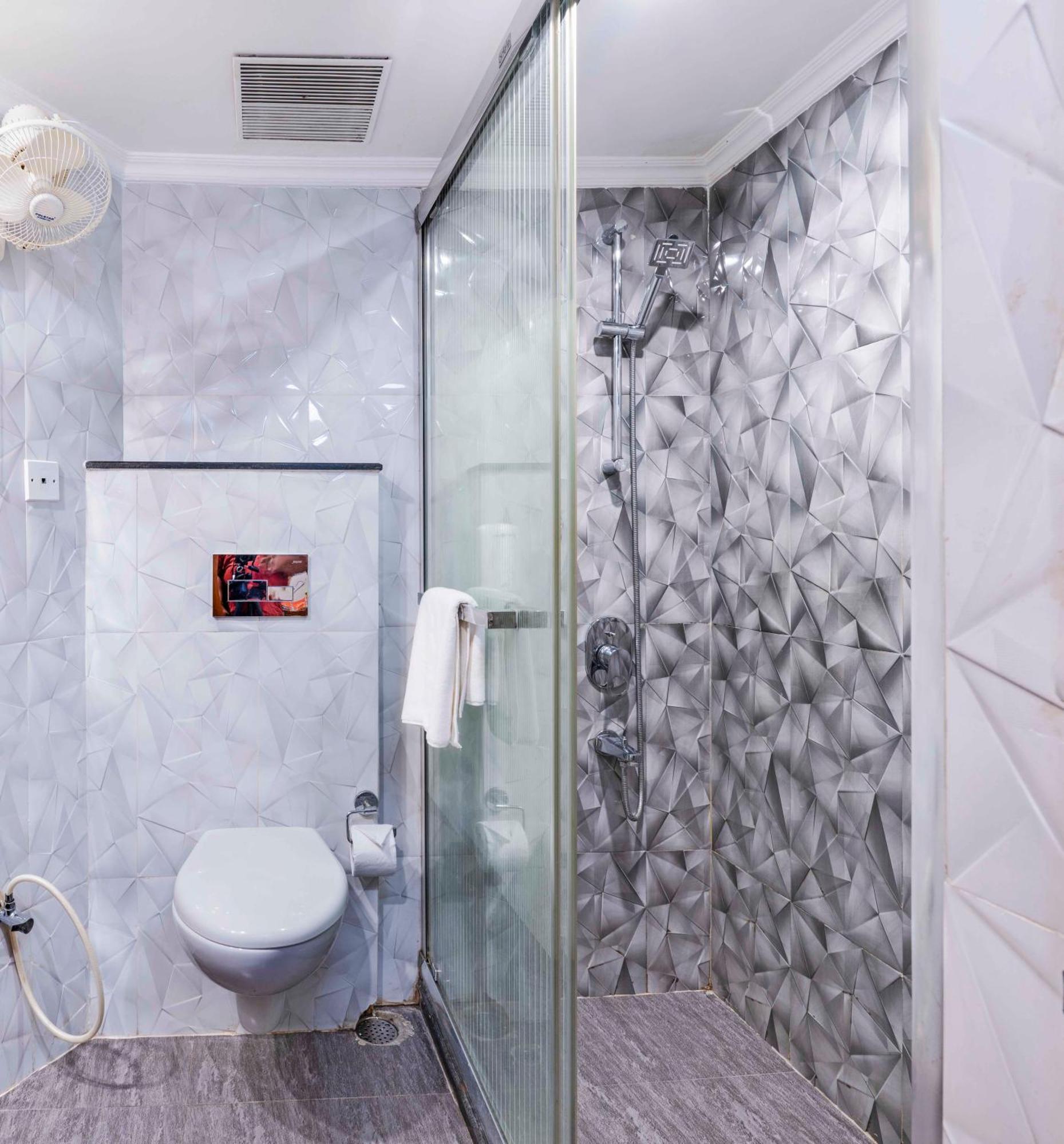 Indismart Hotel Kolkata Luaran gambar