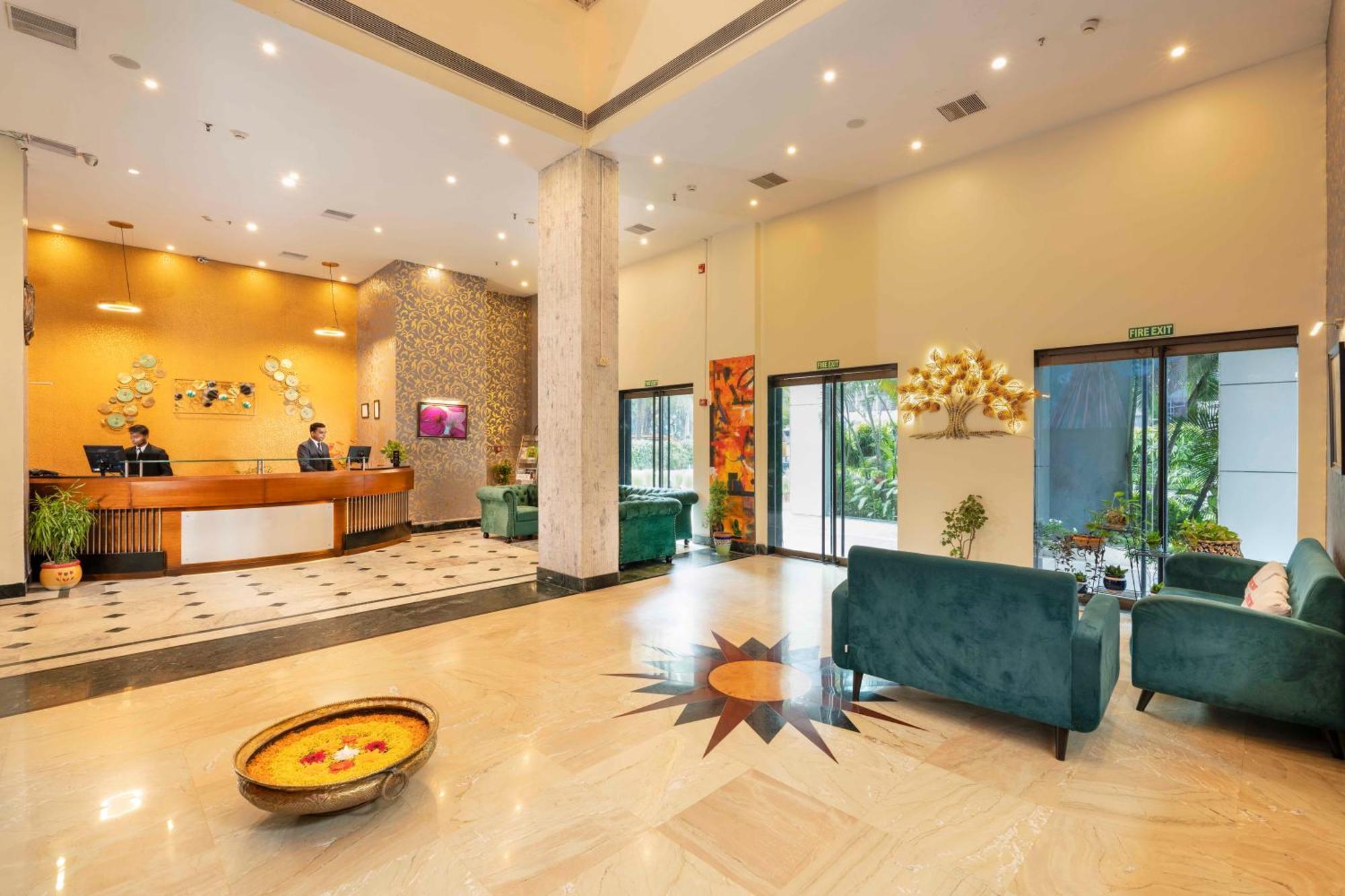 Indismart Hotel Kolkata Luaran gambar