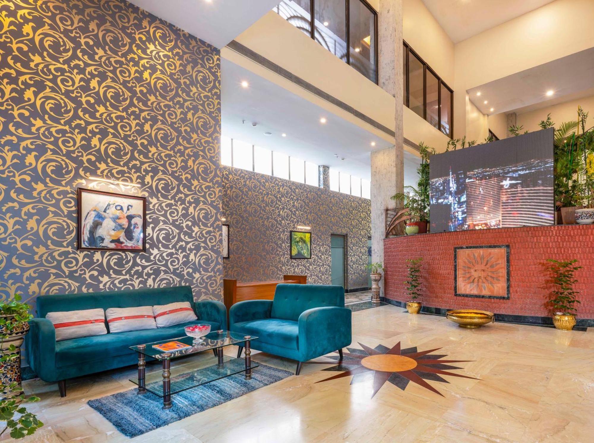 Indismart Hotel Kolkata Luaran gambar