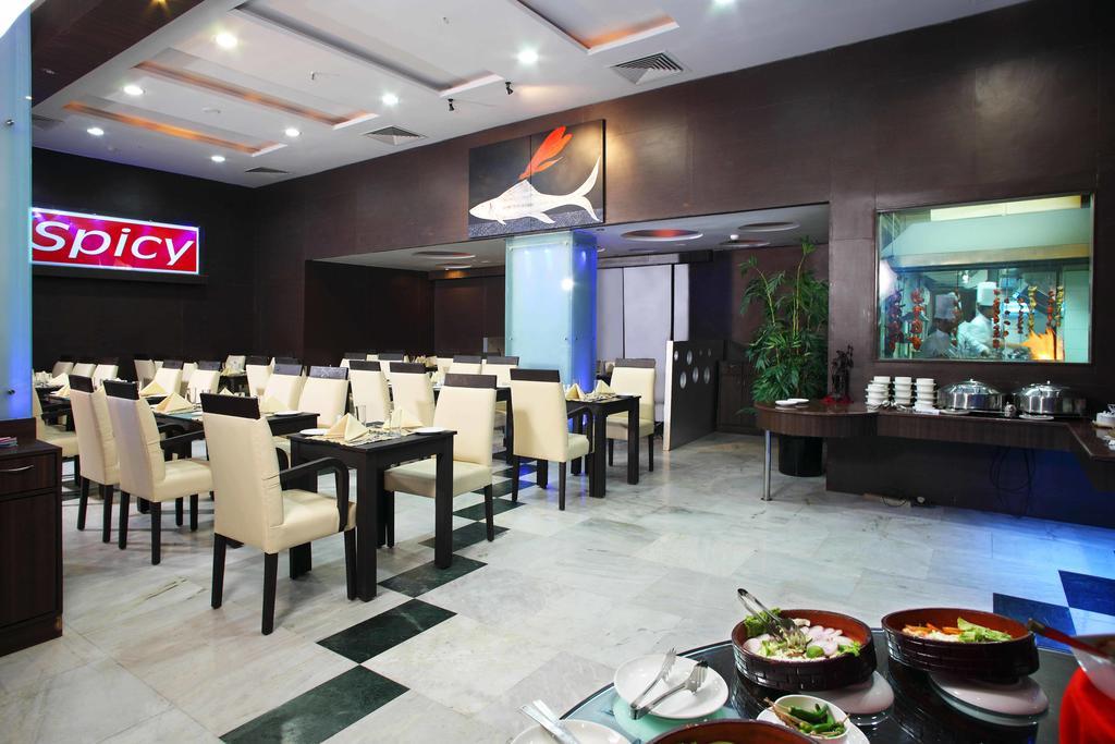 Indismart Hotel Kolkata Luaran gambar